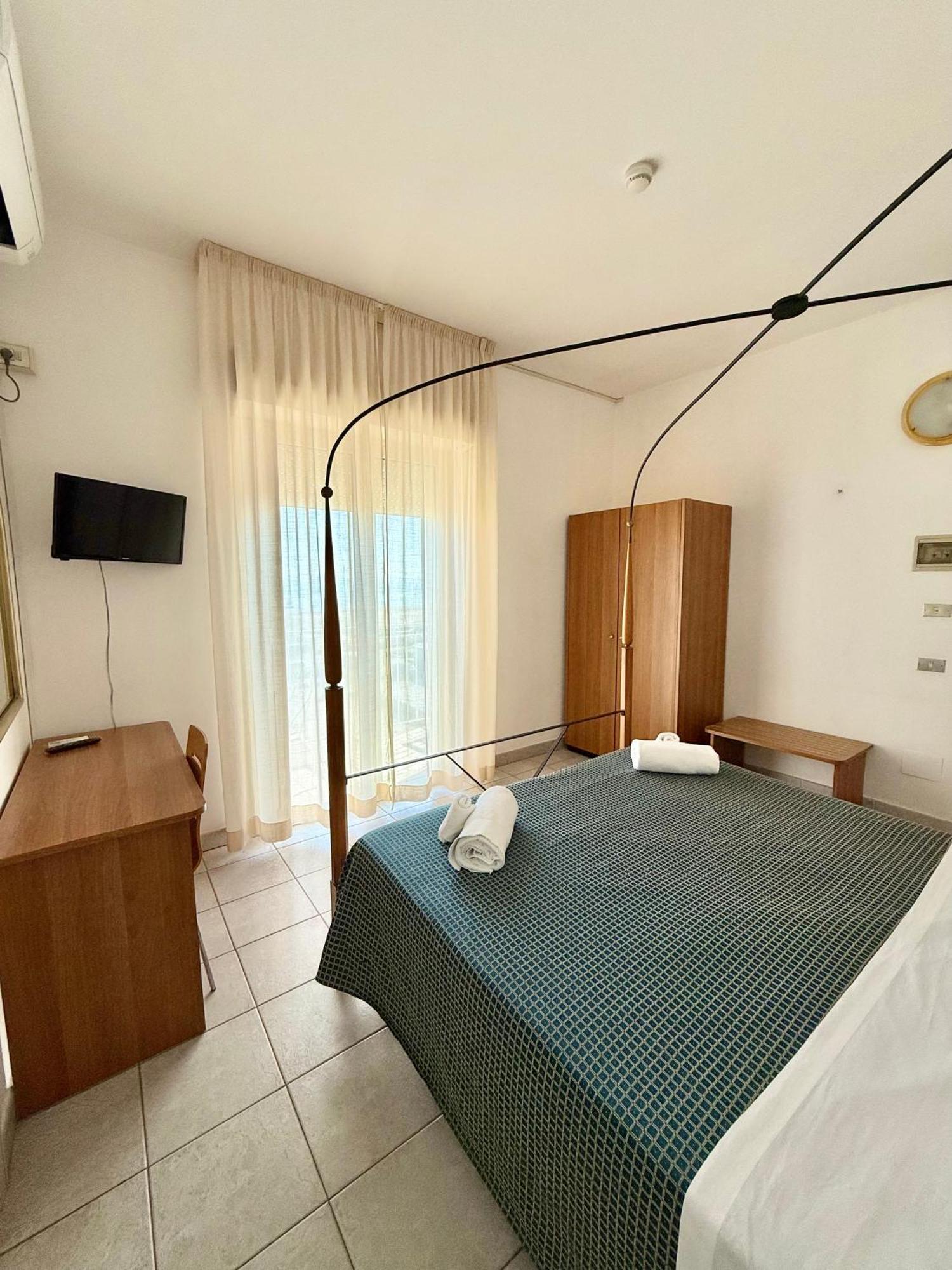 Hotel B&B Nizza Riccione Pokój zdjęcie