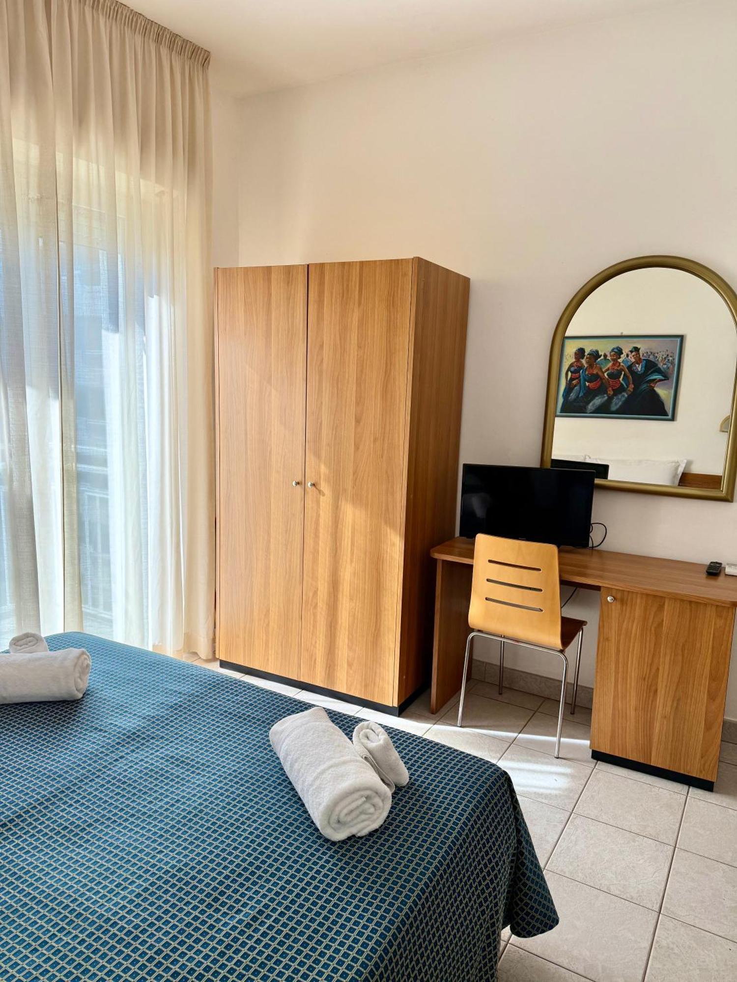 Hotel B&B Nizza Riccione Pokój zdjęcie