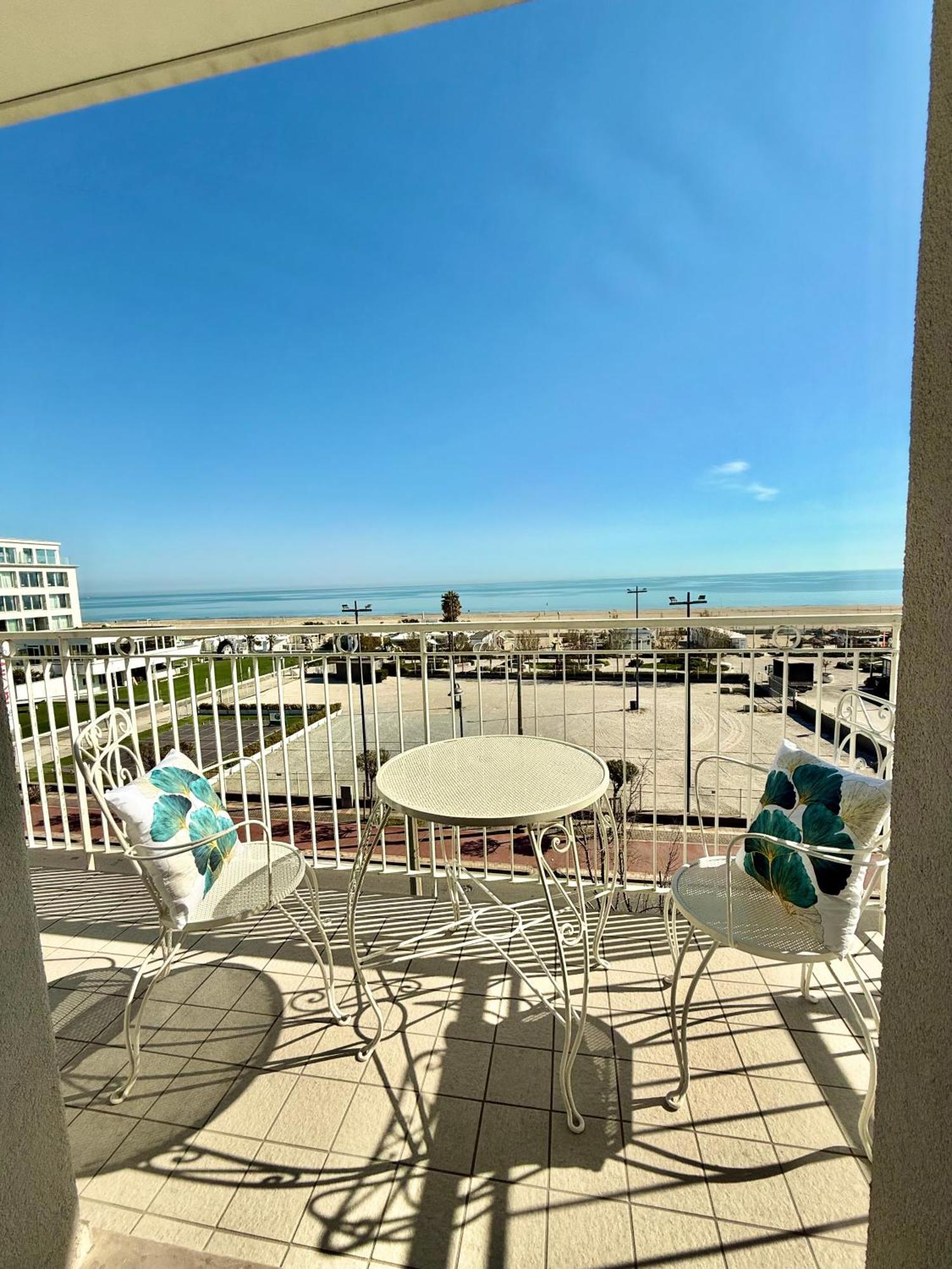 Hotel B&B Nizza Riccione Zewnętrze zdjęcie
